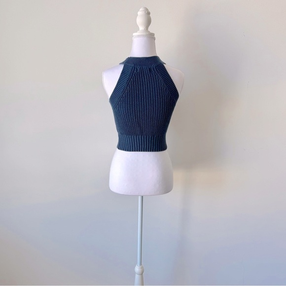 Navy Ribbed Knit Halter Tank 💙 - Picture 5 of 5